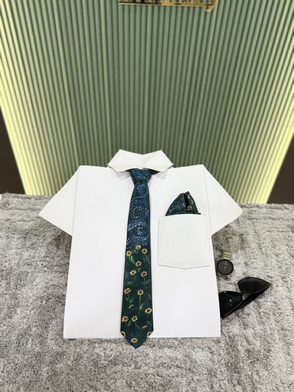 Tie and Pocket square - Image 7