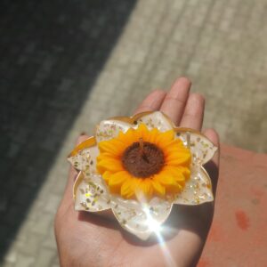Sunflower small Urli